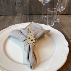 IMG_2015-scaled-1.jpg Serviettring juletre